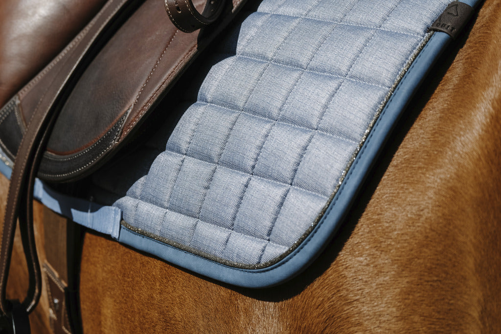 Tapis de selle EQUITHÈME - CHIC