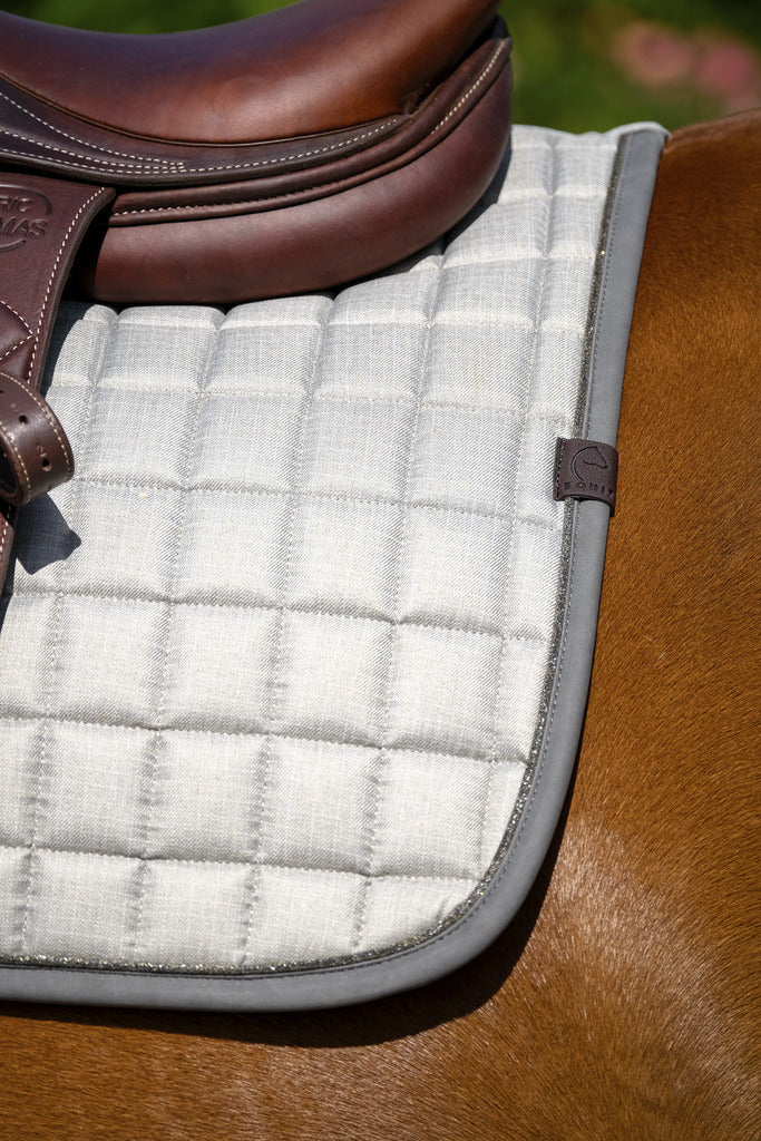 Tapis de selle EQUITHÈME - CHIC